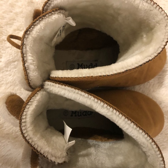 MUDD Boots / Booties - Faux Fur and Synthetic Upper. Excellent Nearly-New. - Picture 6 of 8